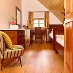 Four-bedroom Bajer Villa