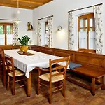 Villa Four-bedroom Bajer