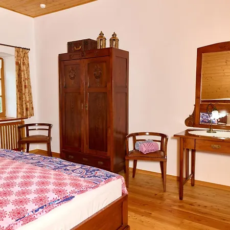 Four-bedroom Bajer