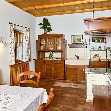Four-bedroom Bajer