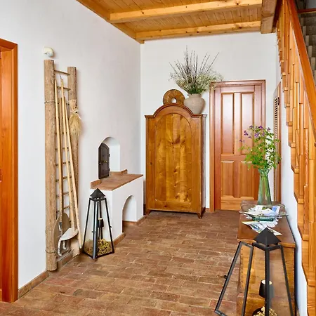 Four-bedroom Bajer * Stari Trg pri Lozu