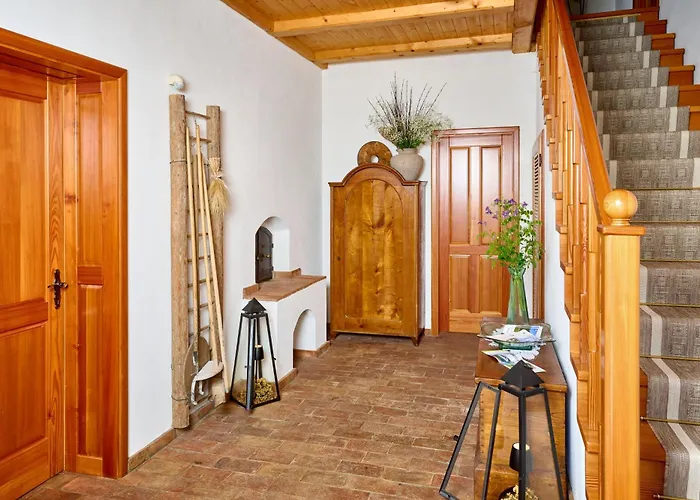 Four-bedroom Bajer * Stari Trg pri Lozu