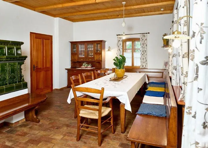 Four-bedroom Bajer Stari Trg pri Lozu